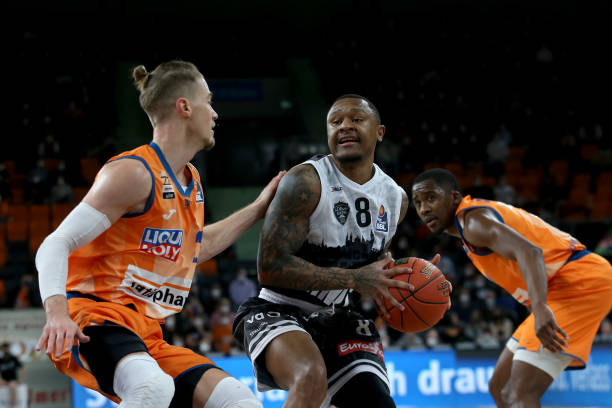 西班牙U1 西班牙U1