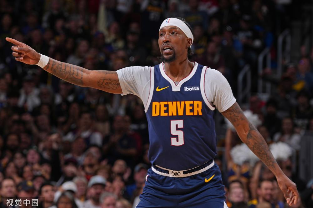 面前保持冷 面前保持冷